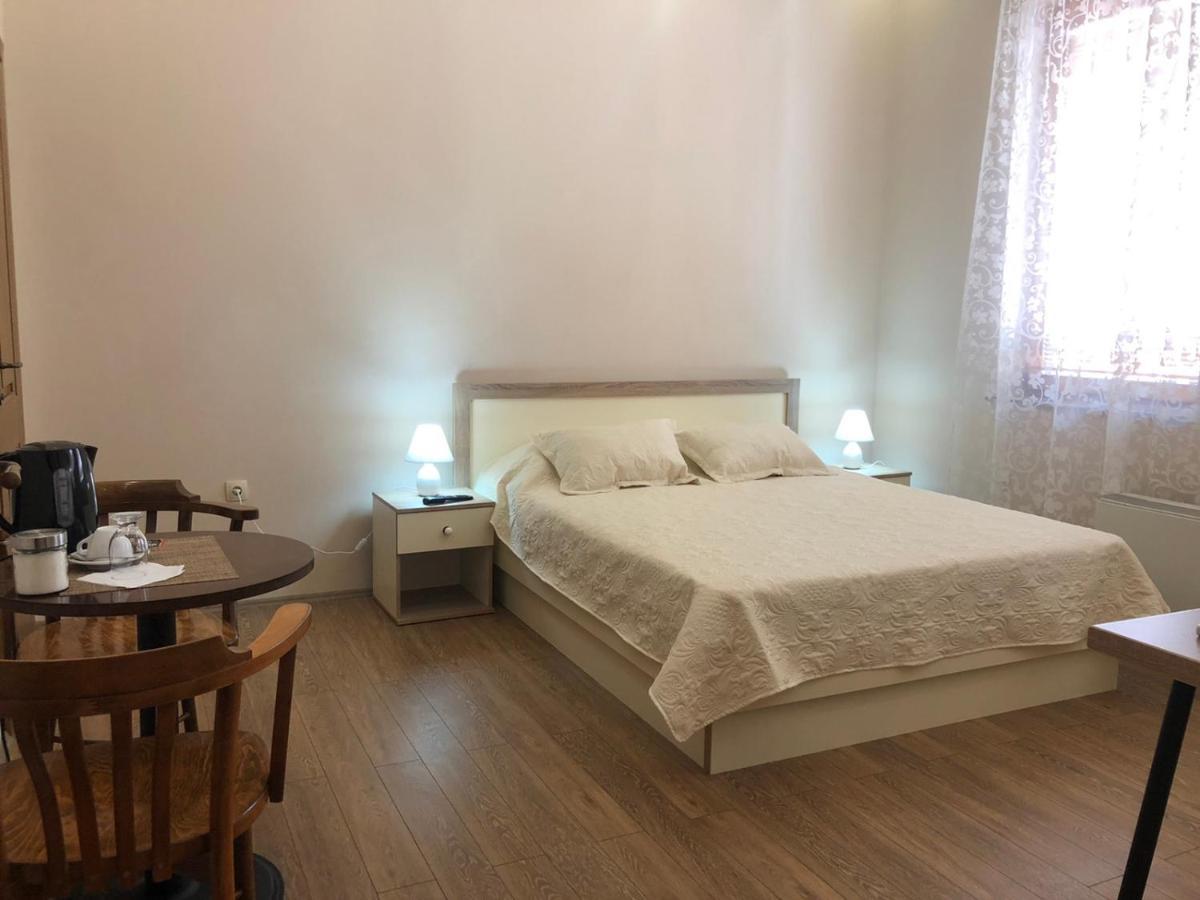 Chola Guest House Bitola Ngoại thất bức ảnh